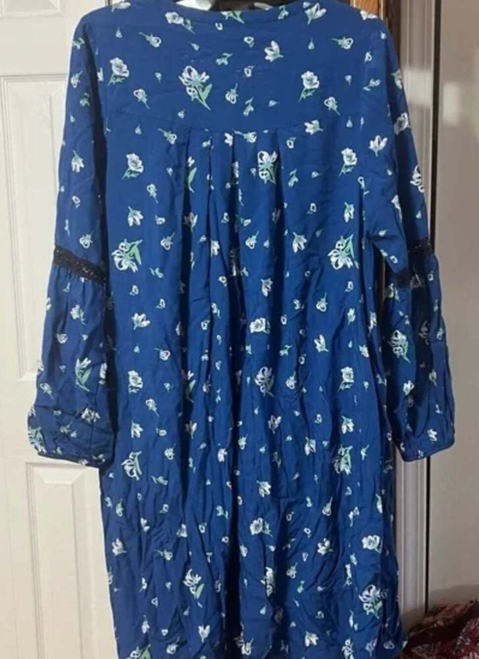 Matilda Jane Blue Floral Pleated Long Sleeve Shirt Dress Pockets M Women EUC - Picture 3 of 4